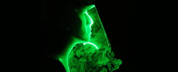Face Shields and Masks with Valves Don't Effectively Block Droplets, Experiment Shows