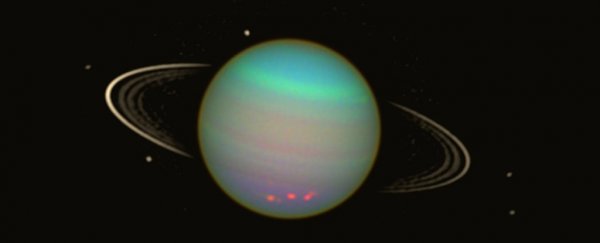 Pluto has a surprising similarity to the 5 biggest moons of Uranus
