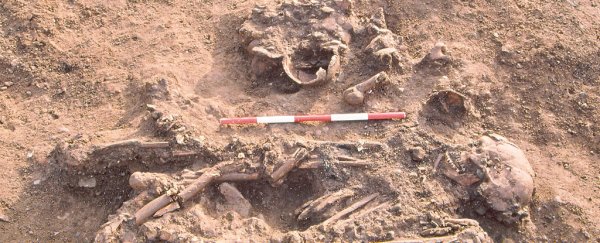 Bronze Age Brits kept bone keepsakes from their dead old relatives