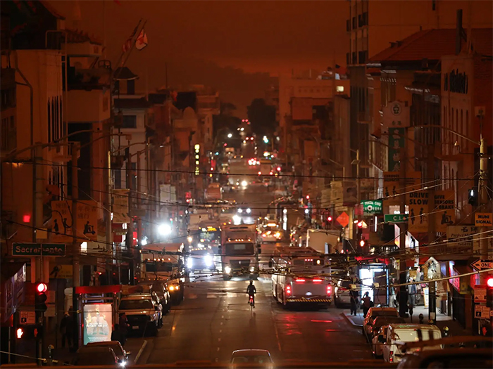 downtown san francisco at 1030 am looks like night