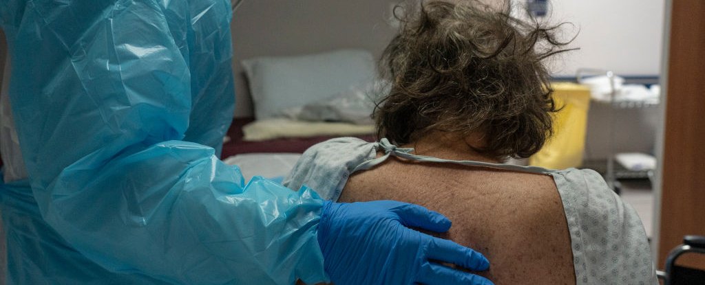 A medical staff and patient at the United Memorial Medical Center on November 25 in Houston, Texas. 