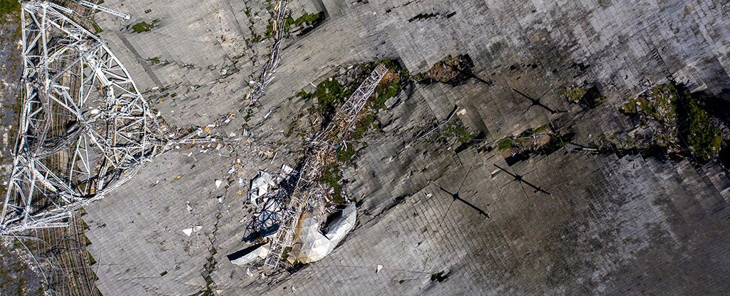 The Arecibo Telescope Has Suffered a Fatal Collapse, Smashing It Into Pieces - ScienceAlert