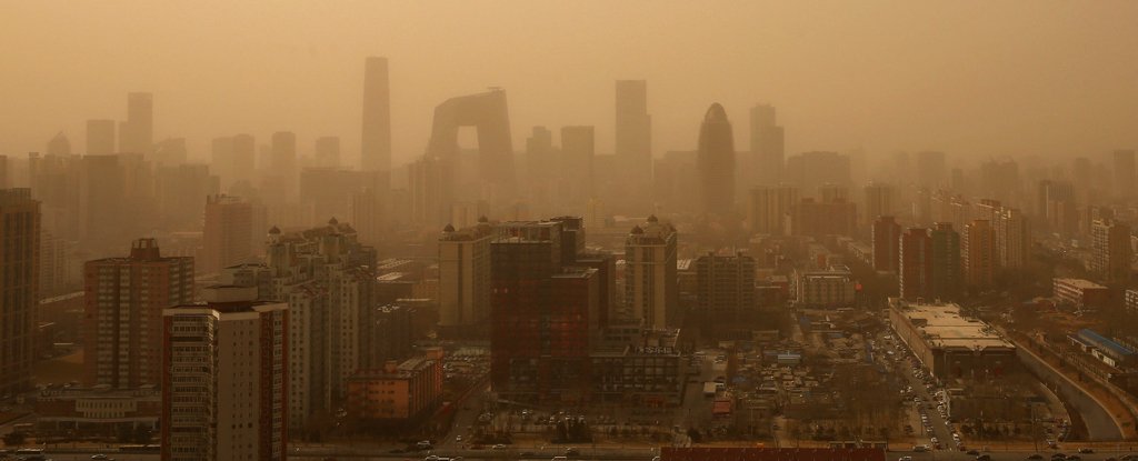 2013 sandstorm, Beijing. 