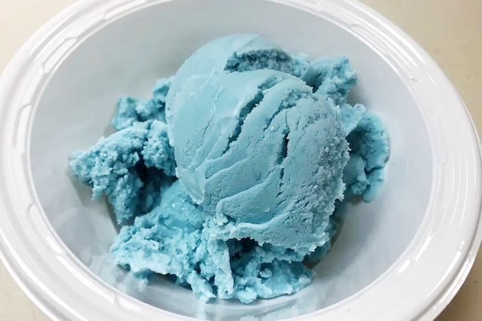 010 blue food coloring