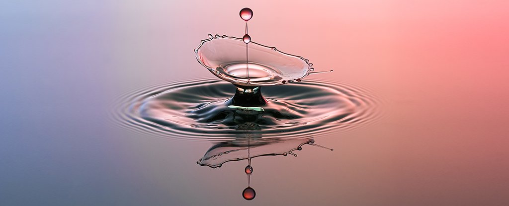 For The First Time, Physicists Observed a Quantum Property That Makes Water Weir..
