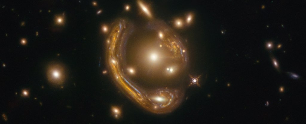 Breathtaking 'Einstein Ring' Reveals Views of a Galaxy 9.4 Billion Light-Years Away