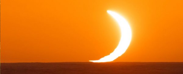 Antarctica's Total Solar Eclipse Looks Stunning in These Phenomenal Photos