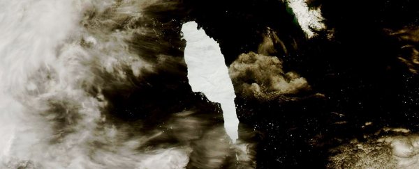Antarctic 'megaberg' released 152 billion tons of freshwater just before melting