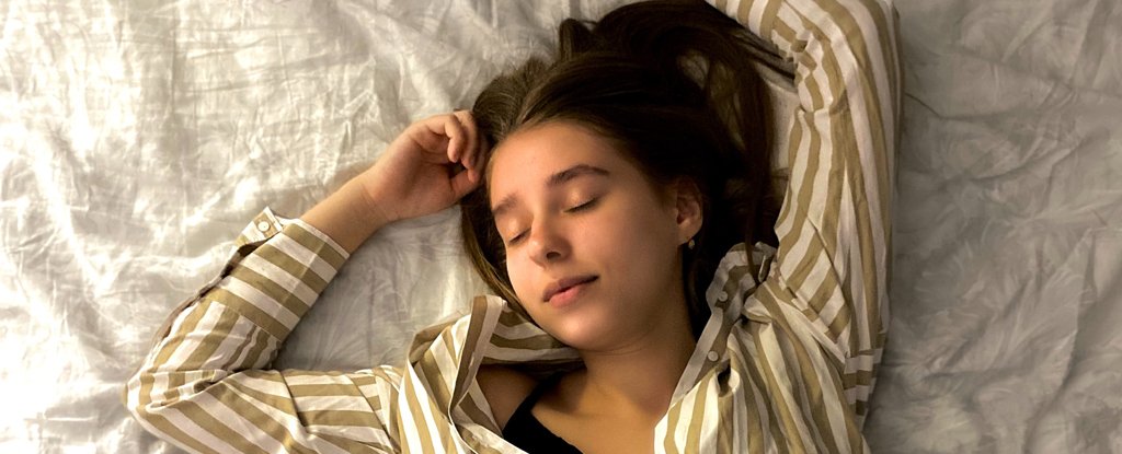 Scientists Reveal Another Consequence of Poor Sleep: More Belly Fat