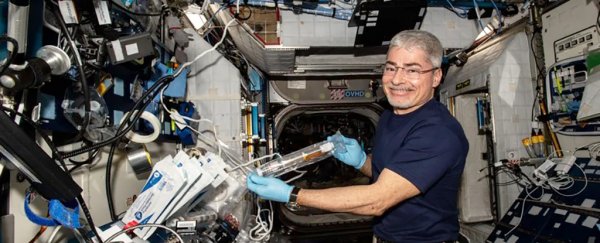 This astronaut just broke the NASA record for longest continuous spaceflight