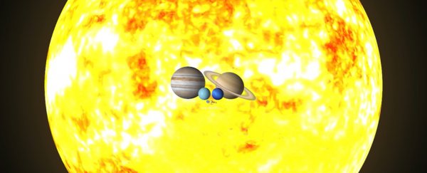 Astronomer's mind-blowing animation shows the true scale of our Solar System