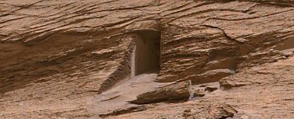 Doorway Discovery on Mars MarsDoor_600