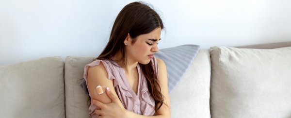 A tiny change in jab strategy might reduce COVID-19 vaccine fatigue, mouse study finds