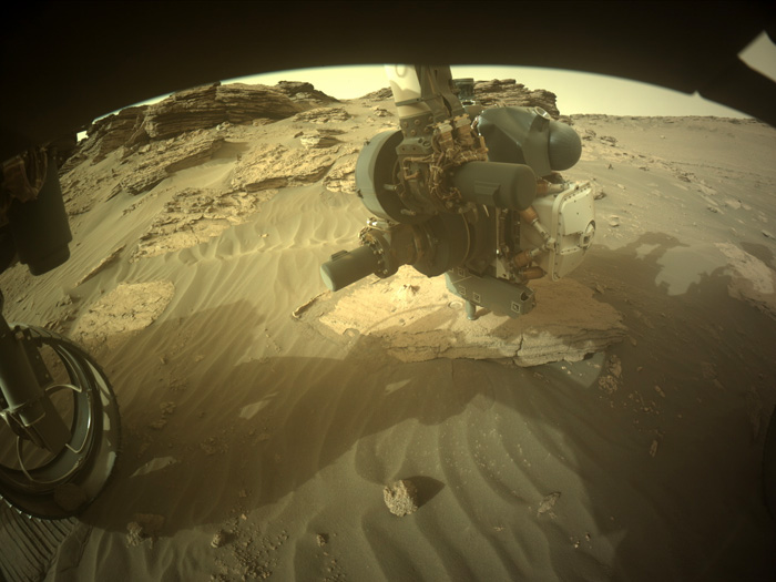 String Theory: Nasa Rover Discovers A Strange Tangled Object On Mars