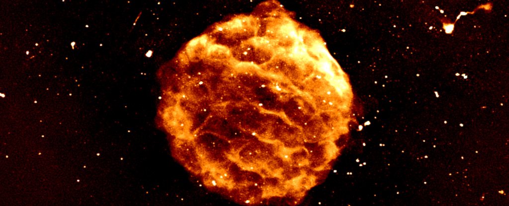 Image époustouflante de restes de supernova traités par un nouvel ordinateur australien