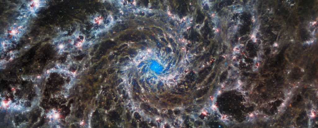 hubble-vs-webb-check-out-these-2-amazing-images-of-the-same-galaxy