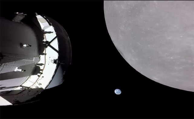 The Orion capsule and the Moon loom large, with Earth a tiny dot in the distance.