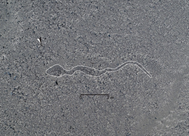 Geoglifo serpiente 