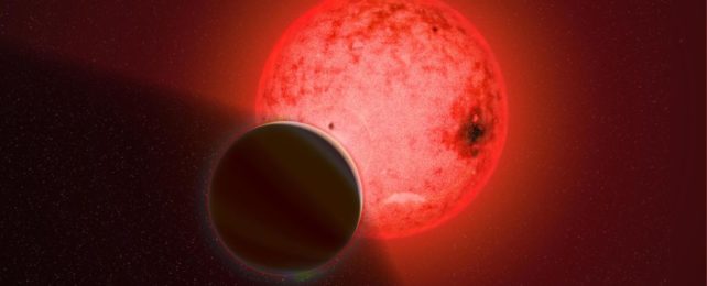This Planet Is Way Too Big to Be Orbiting This Teeny Tiny Star