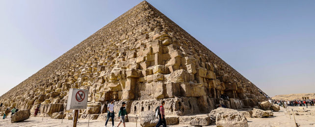Great Pyramid of Khufu (Cheops) at Giza
