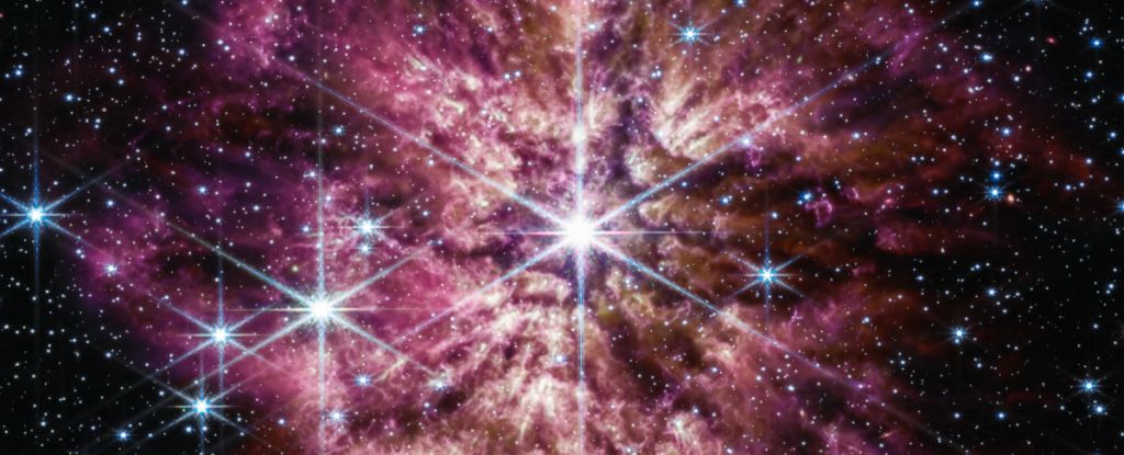 JWST ve una estrella rara al borde de convertirse en supernova : Heaven32