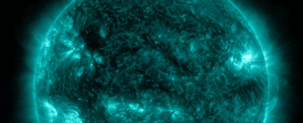 The Sun Just Unleashed a Huge Solar Flare, Triggers Radio Blackout in US