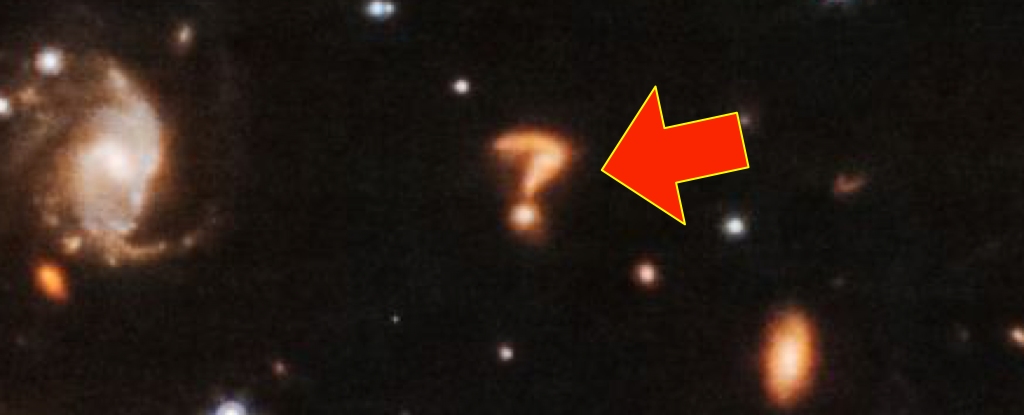 Para ilmuwan tampaknya telah menemukan tanda tanya raksasa di luar angkasa: ScienceAlert