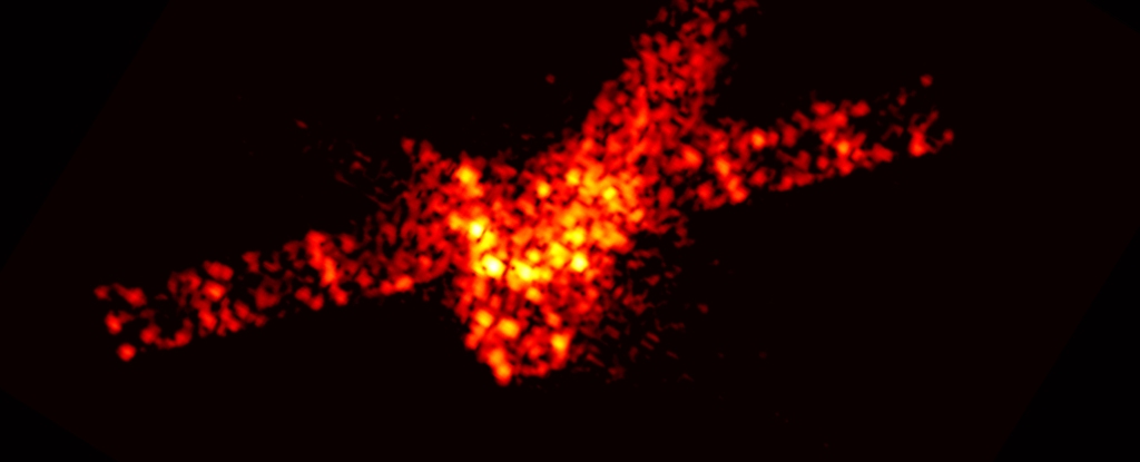 Filmati straordinari mostrano un satellite in fiamme che cade sulla Terra: ScienceAlert