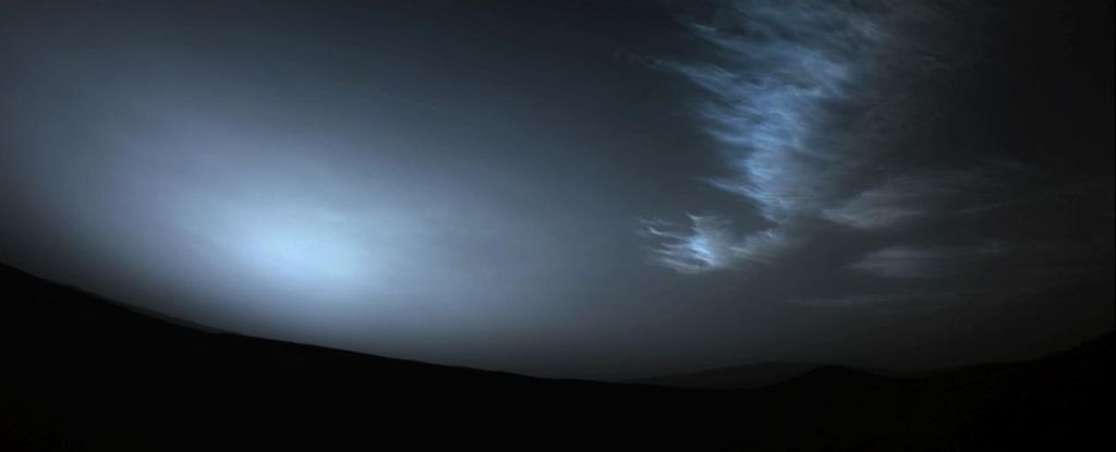 mars sky clouds