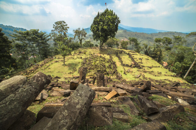 Top Gunung Padang'ın