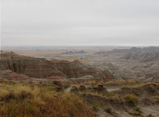 badlands scenery in South Dakota