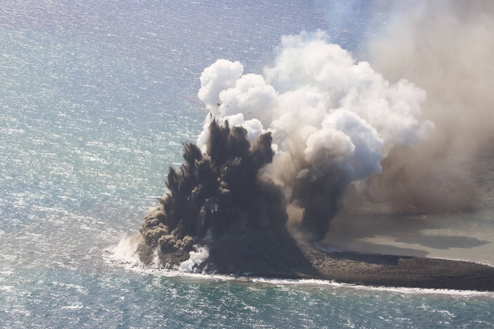 New Island Emerges Off Japan After Powerful Underwater Volcano Eruption