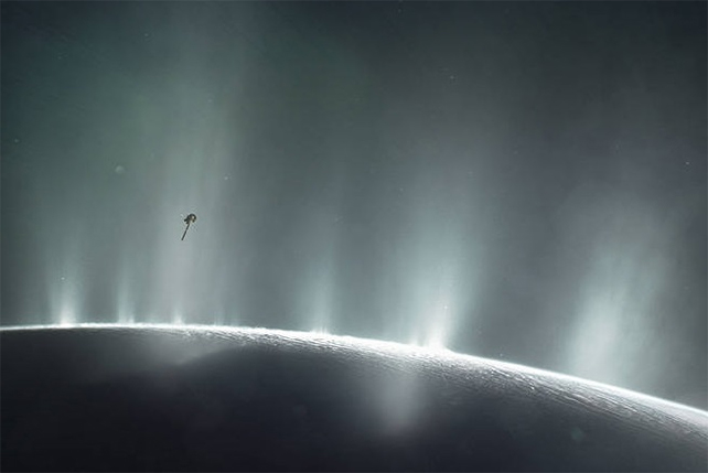 As plumas de Enceladus
