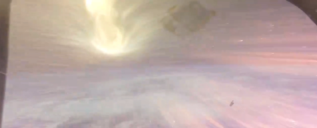 NASA reveals stunning video of Orion spacecraft on fire as it returns to Earth: ScienceAlert