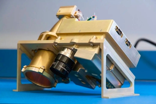Near-Infrared Volatile Spectrometer System