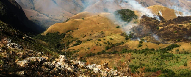 Confusing Jumbles of Rocks in Africa Could Represent Oldest Known Earthquakes
