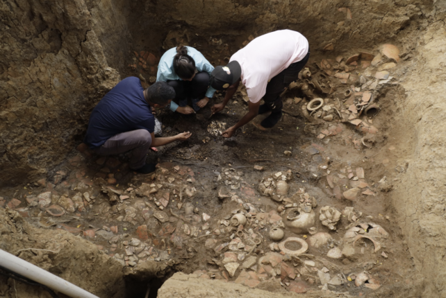 Panama Tomb Excavation