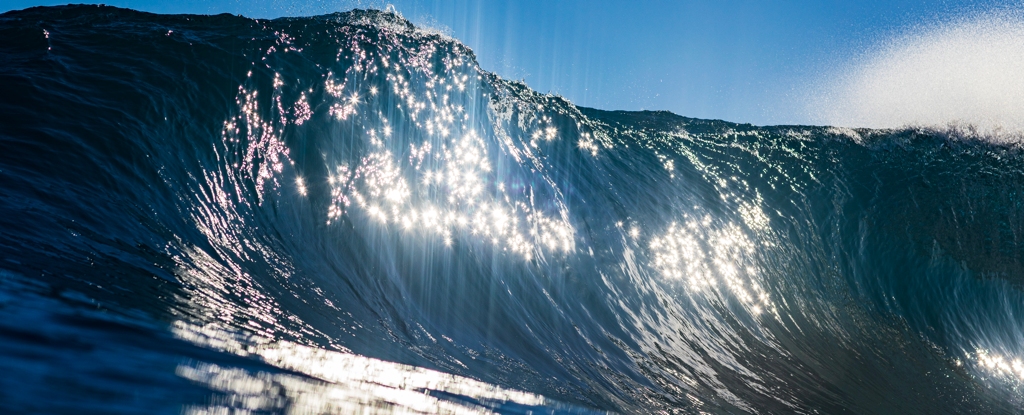 Giant Wave