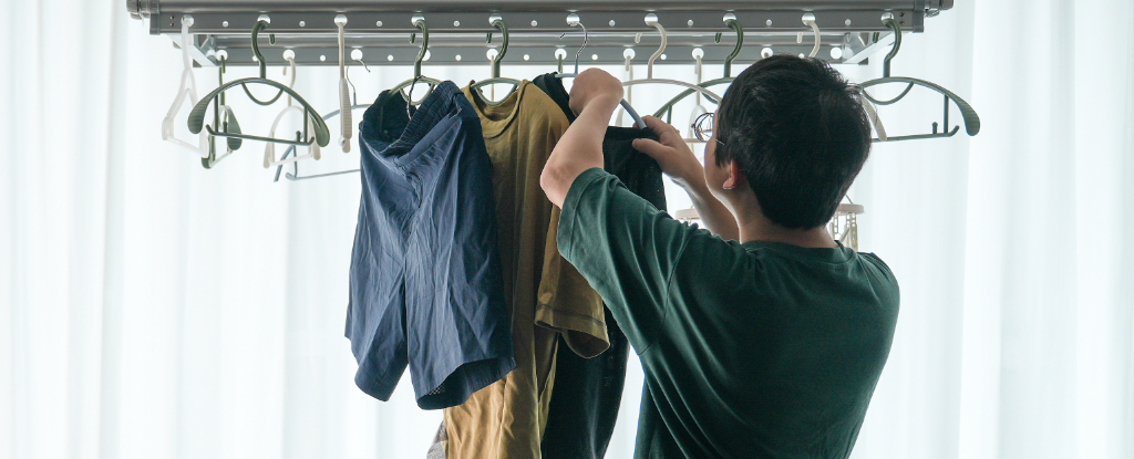 Hanging Wet Washing Up Inside Your Home Could Be a Health Risk : ScienceAlert