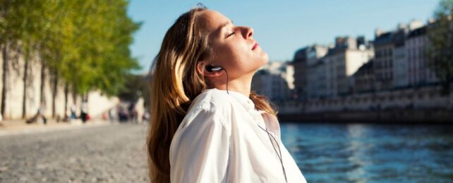 How You Hear May Have More to Do With Your Sex Than Your Age