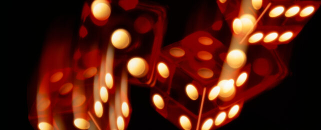 blurry dice
