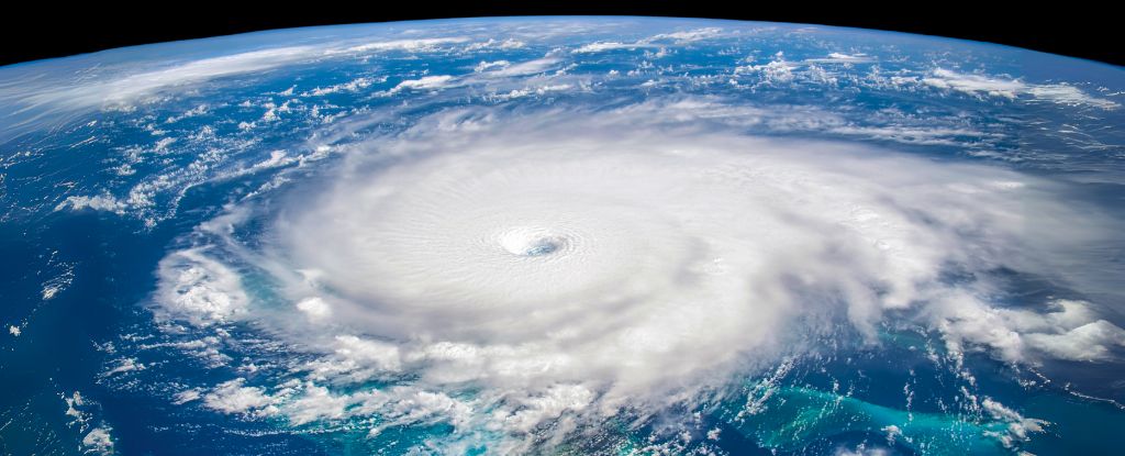 Seismic Waves From Intense Storms Can Ripple Through Earth's Core