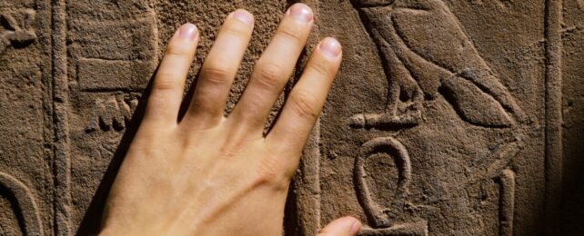 4,000-Year-Old Handprint Discovered on Ancient Egyptian Artifact