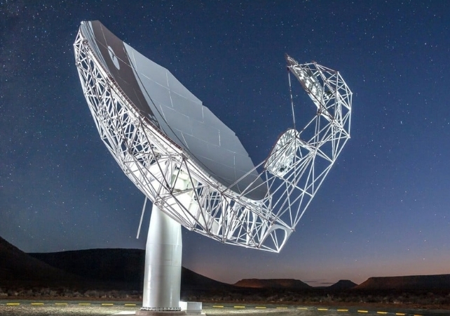 meerkat radio telescope