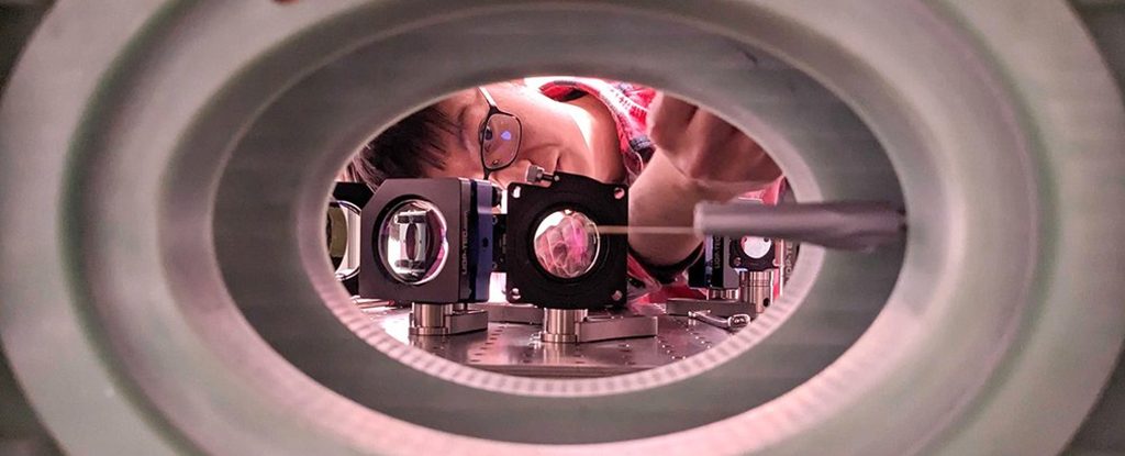 6,100-Qubit Processor Shatters Quantum Computing Record