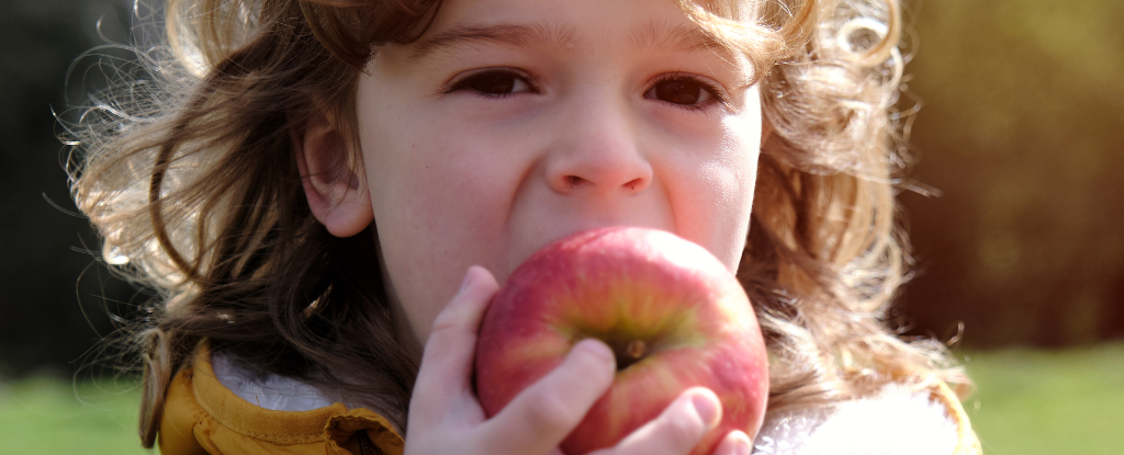Common Pesticide Linked to Widespread Brain Abnormalities in Children : ScienceAlert