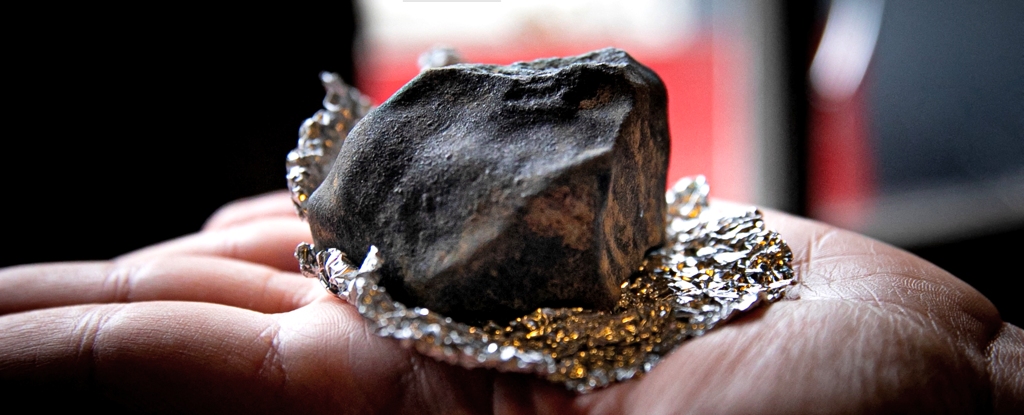 Asteroid 2023 CX1: Příběh mimozemského kamene poprvé odhalen