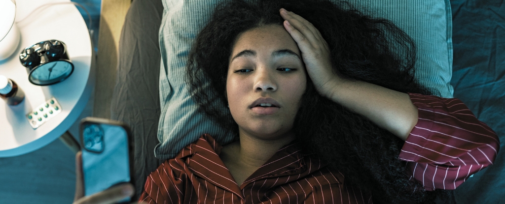 Your Brain Looks Older When You’ve Slept Poorly, Study Finds : ScienceAlert