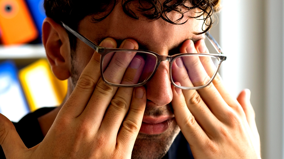 'Digital Detox' Is a Trick. Here's How to Actually Switch Off.