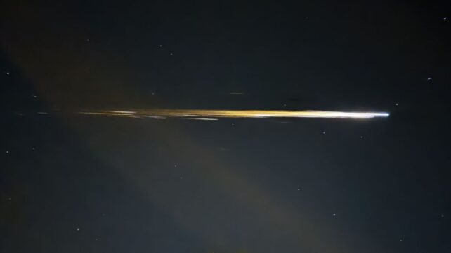 Earthquake Sensors Detect Sonic Booms From Incoming Space Junk